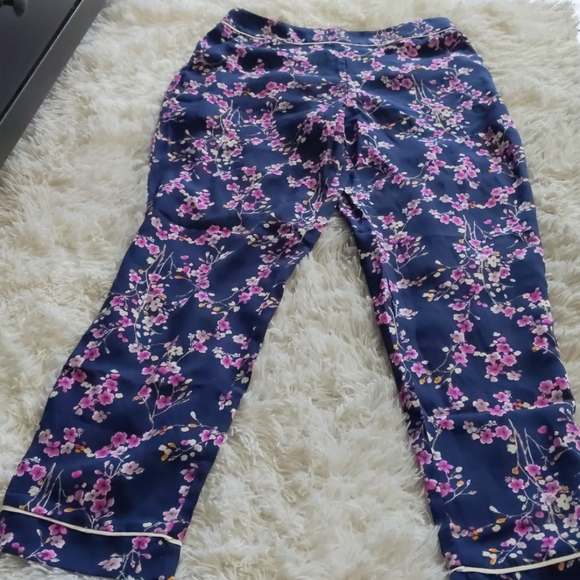 Ankle length pants - Picture 2 of 3